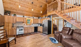 220 Old Maid Rd, Bayview, ID 83803