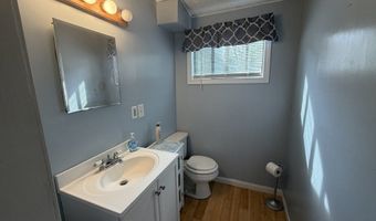 32 River Rd, Andover, MA 01810