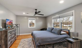 26048 W Forest Ave, Antioch, IL 60002
