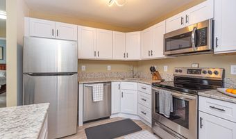 11421 MANKLIN CREEK Rd 4, Berlin, MD 21811