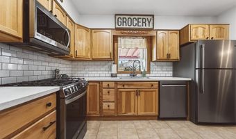 1032 Alpine Ave, Cody, WY 82414