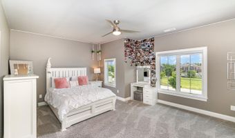 8659 Coveview Ct, Deerfield, OH 45040