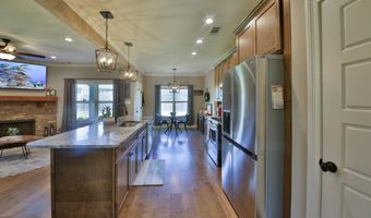 402 S CHINKAPIN Dr, Atoka, TN 38004