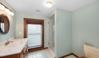 318 W Wing St, Arlington Heights, IL 60005