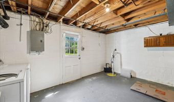 5616 ASHFIELD Rd, Alexandria, VA 22315