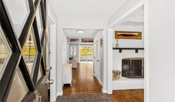 7 Cowsill Ln 1, Newport, RI 02840