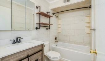 226 Cherokee Rd, Andover, NJ 07848