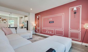 220 Anchor Way 3820, Aberdeen, NJ 07721