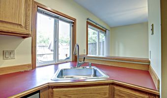 12712 SW BARBERRY Dr, Beaverton, OR 97008