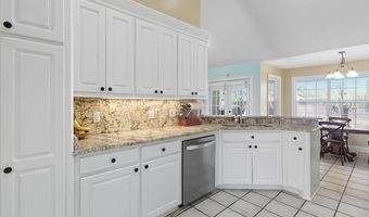 345 Avalon Way, Brandon, MS 39047