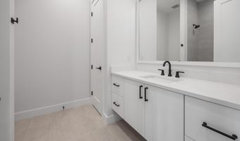1307 E Bluestem Ct, Andover, KS 67002