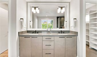 12100 SW 173RD Ter, Beaverton, OR 97007