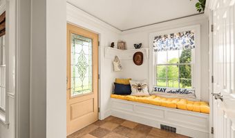 453 Union Rd, Appleton, ME 04862