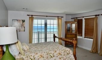 2 Bridge Ave, Bay Head, NJ 08742