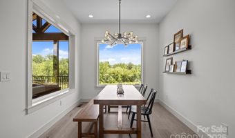 318 Avery Trail Dr, Arden, NC 28704