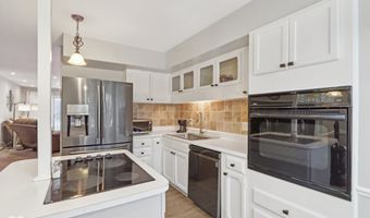 5152 Coppertree Ln, Avon, IN 46123