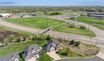 4212 Parkview Ln, Anoka, MN 55303