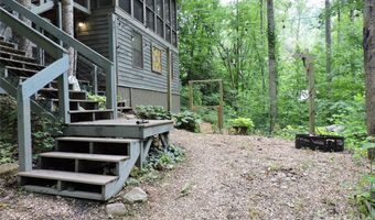 963 Melton Branch Rd, Bakersville, NC 28705
