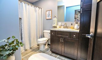 1203 Nano Nagle Ave, Aberdeen, SD 57401