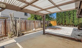 2157 Pepper Tree Pl, Escondido, CA 92026