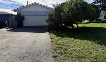 221 MUSSER St, Brookings, OR 97415
