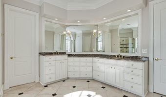 1086 Wilson Dr, Asheboro, NC 27205