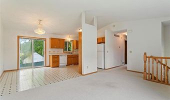 121 Brown Ave S, Annandale, MN 55302