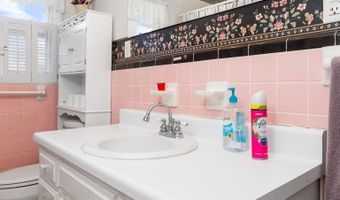 890 KELLY LYNN Dr, Anniston, AL 36207