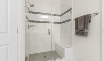 120 CAMBRIA Walk, Alexandria, VA 22304