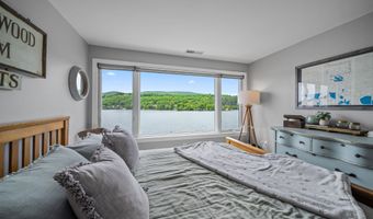 195 E Side Dr, Alton, NH 03809