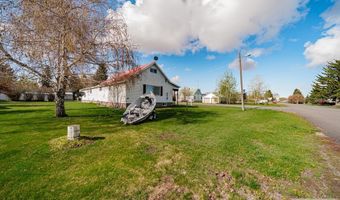171 N 8th St, Ashton, ID 83420