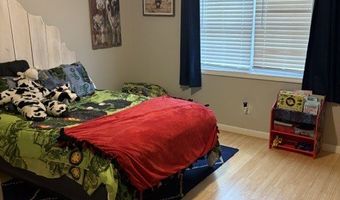 402 Osage Dr, Advance, MO 63730