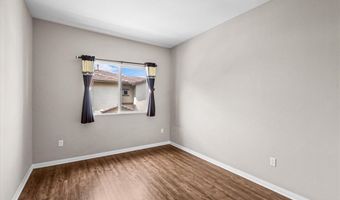 915 S Belterra Way, Anaheim, CA 92804