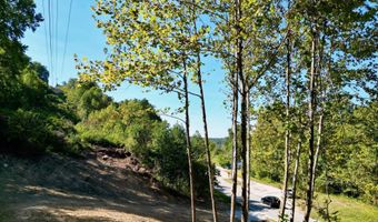 Hwy 52 E, Beattyville, KY 41311