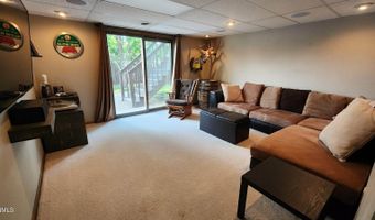 2903 Vancouver Ln, Bismarck, ND 58503
