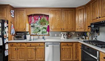 514 WALNUT St, Audubon, NJ 08106