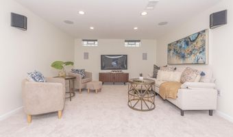 1729 Weldon Blvd, Ann Arbor, MI 48103