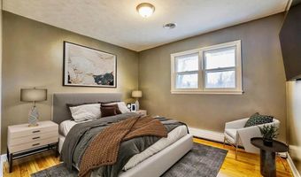 1021 Fremont St, Anoka, MN 55303