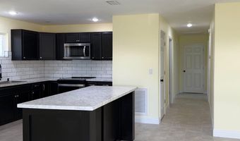 25304 NE Fuqua Cir, Altha, FL 32421