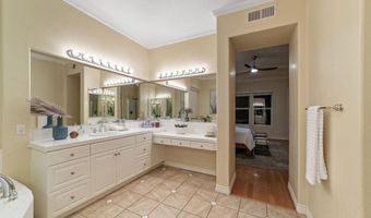 2216 Blossom Hill Ln, Escondido, CA 92029