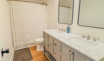 12115 40th Ave, Allendale, MI 49401