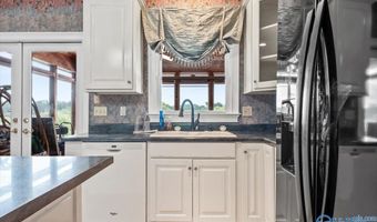 589 Cobb Rd, Arab, AL 35016