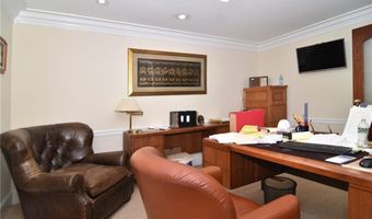 2695 Hartford Ave, Johnston, RI 02919