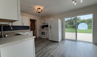 374 S Baldwin St, Bargersville, IN 46106