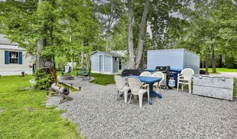 100-102 Tucker Shore Rd, Belmont, NH 03220