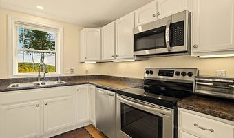 152 Evans Rd, Barnstead, NH 03218