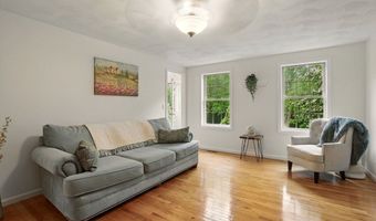 56 Peace St, Billerica, MA 01821