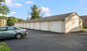 200 Hoffman Ave 402, Cranston, RI 02920