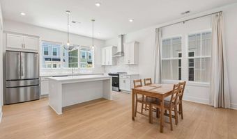 119 Pinecone Pkwy, Alpharetta, GA 30022