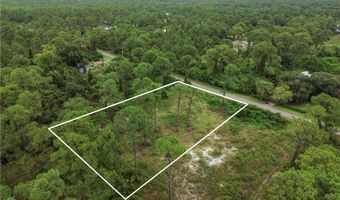 2005 Columbus Ave, Alva, FL 33920